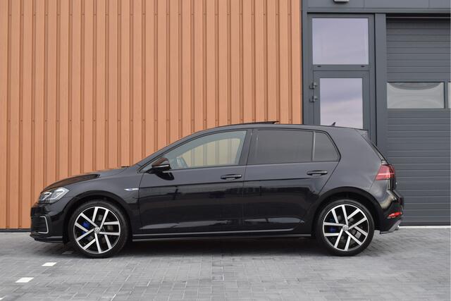 Volkswagen GOLF GTE 1.4 TSI DSG | Leer | Pano | Keyless | ACC | 18"
