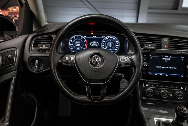 Volkswagen GOLF 1.0 TSI Highline R Line | Schuifdak
