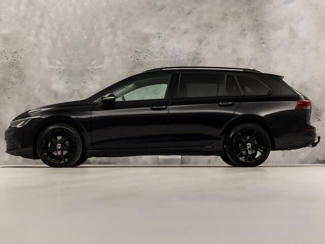 Volkswagen GOLF Variant 1.0 TSI Life Sport (APPLE CARPLAY, GROOT NAVI, CAMERA, MEMORY SEAT, ALCANTARA, GETINT GLAS, SPORTSTOELEN, STUUR/STOELVERWARMING, TREKHAAK, NIEUWE APK, NIEUWSTAAT)
