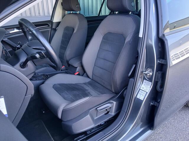 Volkswagen GOLF 1.5 TSI Highline DSG-7