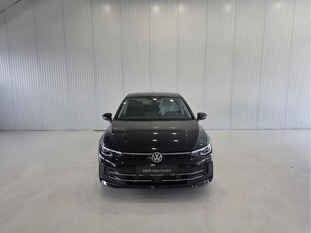 Volkswagen GOLF 1.5 eHybrid Style BTW |Carplay|Cruise Control|