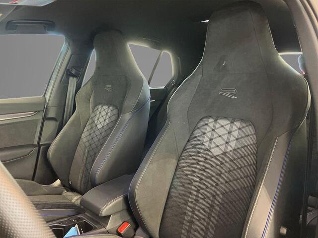 Volkswagen GOLF 1.5eTSI/150PK R-Line DSG · Apple/Android Car Play · Trekhaak · Camera + Parkeersensoren · Stoelverwarming · Garantie t/m 24-09-2030 of 100000km.
