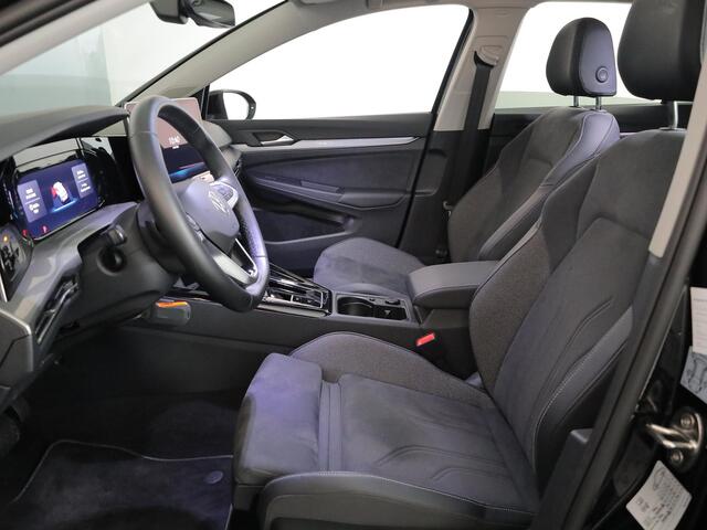 Volkswagen GOLF 1.5 eHybrid Style Edition 204 pk Automaat (DSG) | Verlengde garantie | Navigatie via App | Panoramadak | Parkeersensoren (Park assist) | Achteruitrijcamera |