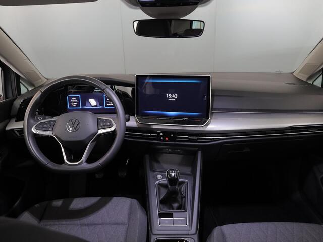 Volkswagen GOLF Life Edition 1.5 TSI 85 kW 116 pk | Verlengde garantie | Navigatie via App | Parkeersensoren | Achteruitrijcamera | Autom. airco (3 zones) |