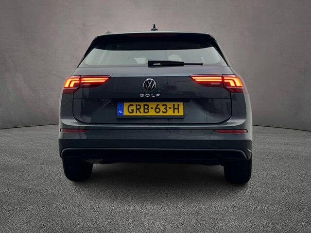 Volkswagen GOLF Variant Life Business 1.5 TSI 115pk Adaptive cruise control, Navigatie, Achteruitrijcamera, Stoelverwarming, Parkeersensoren, App connect