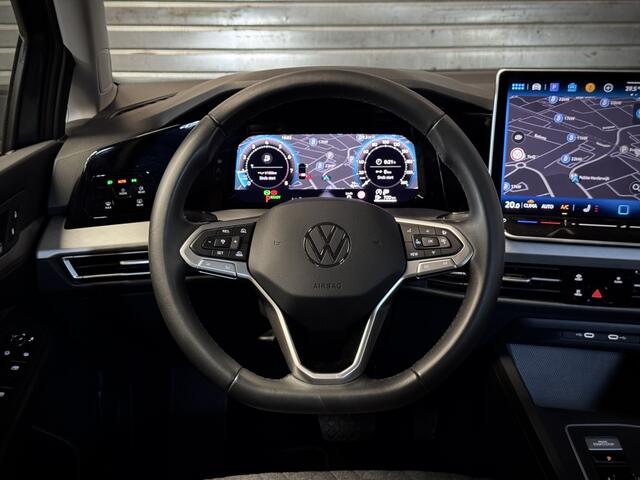 Volkswagen GOLF Variant 1.5 eTSI | Trekhaak | ACC | LED | Navi |