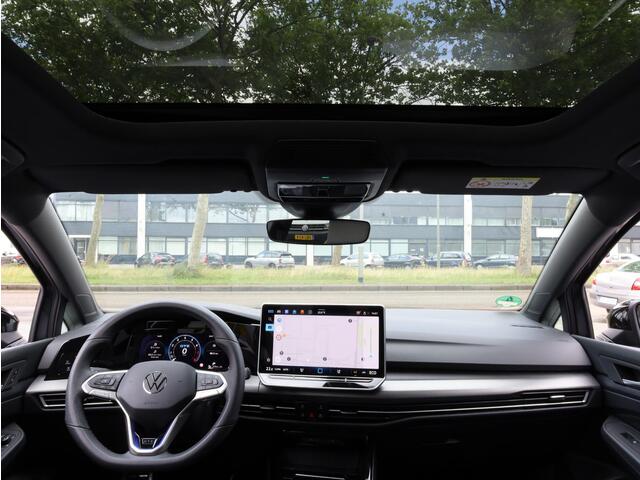 Volkswagen GOLF GTE 1.5 eHybrid 272PK | Panodak | Leer | Stoel Ventilatie | Head-up | Keyless | Camera | Memory | IQ Light | Stoel&Stuurverwarming |