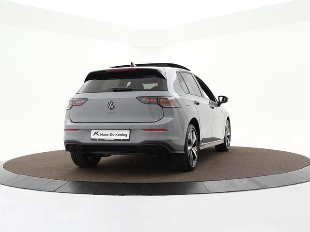 Volkswagen GOLF 1.5 eHybrid 272pk DSG GTE · Panoramadak · Camera · Matrix LED · Stuur- & Stoelverwarming · Sfeerverlichting · Apple/Android Car Play · Garantie t/m 15-09-2030 of 100.000km