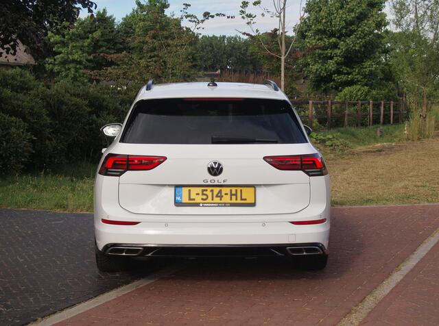 Volkswagen GOLF Variant 1.5 TSI R-Line | Camera | Sfeerverlichting | ACC | Apple Carplay | NL-Auto |