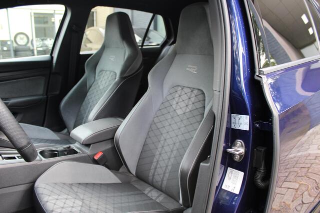 Volkswagen GOLF 1.5 eTSI R-Line | LED | Adaptieve Cruise |
