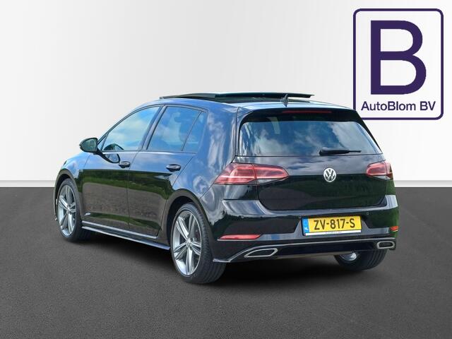 Volkswagen GOLF 1.5 TSI Highline Business R-Line /Mooie Auto!/Pano/Camera/Carplay/Digi Dash/