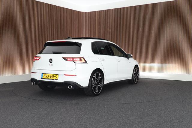 Volkswagen GOLF 8.5 2.0 TSI 265pk GTI 360Camera Panoramadak Keyless Stoelverwarming Virtual Cockpit Navigatie