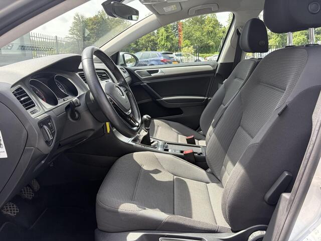 Volkswagen GOLF 1.0 TSI Comfortline Dealer Onderhouden,Carplay,116pk,Navi,Clima,Cruise,6 Bak,Pdc V+A,N.A.P,Lm velgen,Apk tot 07-2027