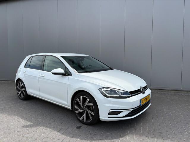 Volkswagen GOLF 1.5 TSI 150PK Automaat Highline Navigatie/Carplay-android/Stoelverwarming/Adapt.cruise