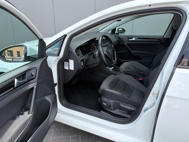 Volkswagen GOLF 1.5 TSI 150PK Automaat Highline Navigatie/Carplay-android/Stoelverwarming/Adapt.cruise