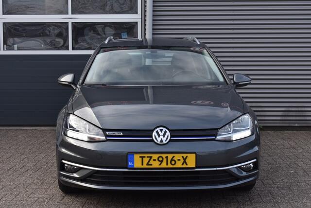 Volkswagen GOLF 1.5 TSI COMFORTLINE BUSINESS / ADAP. CRUISE / CARPLAY