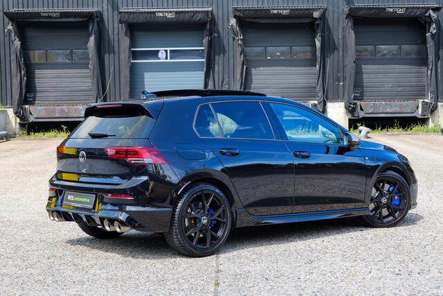 Volkswagen GOLF 2.0 TSI R 4Motion | PANO | AKRAPOVIC | DODE HOEK | STUURVERW | IQ-LIGHT |