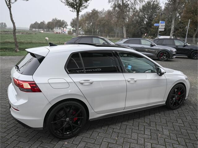 Volkswagen GOLF 1.4 eHybrid GTE 245PK Pano R-Zetels Mist-Led Navi Ambiente E-Sound Privacy Side/Lane