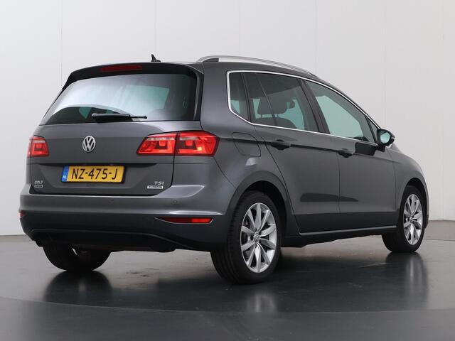 Volkswagen GOLF SPORTSVAN 1.2 TSI Highline | Navigatie | Parkeercamera | Climate Control | Cruise Control |