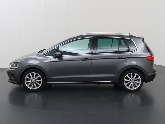 Volkswagen GOLF SPORTSVAN 1.2 TSI Highline | Navigatie | Parkeercamera | Climate Control | Cruise Control |