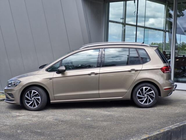 Volkswagen GOLF SPORTSVAN 1.5 TSI ACT High Line Edition DSG