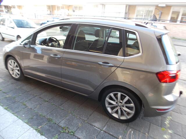 Volkswagen GOLF SPORTSVAN 1.2 TSI Highline AIRCO PDC CRUISE CONTROL TREKHAAK