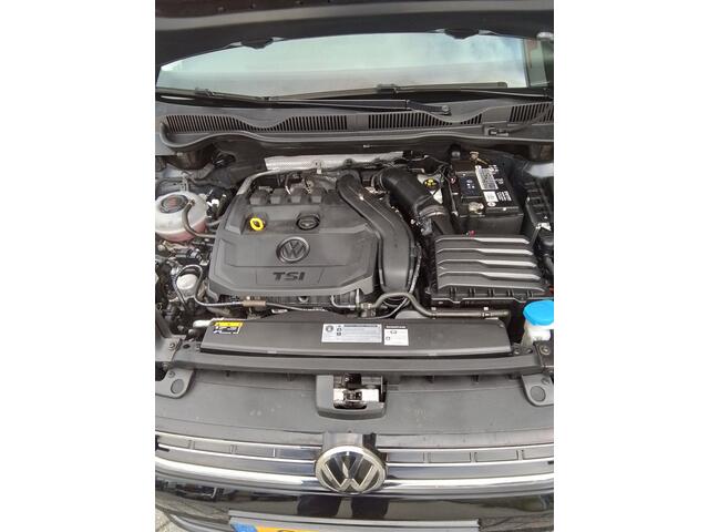 Volkswagen GOLF SPORTSVAN 1.5 TSI ACT Comfortline