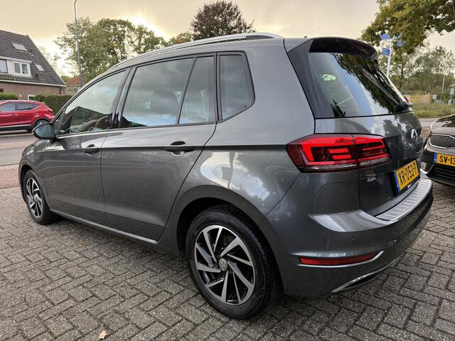 Volkswagen GOLF SPORTSVAN 1.5 TSi ACT Highline Aut., Camera | Navi | Clima