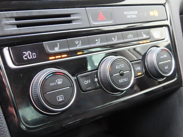 Volkswagen GOLF SPORTSVAN 1.0 TSI Comfortline | stoelverwarming | trekhaak | navigatie | carplay