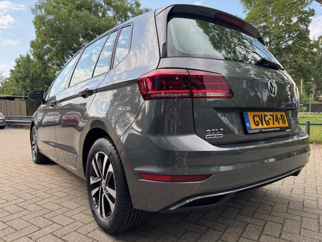 Volkswagen GOLF SPORTSVAN 1.0 TSI Highline Navi / PDC / Airco Achter rij camera /