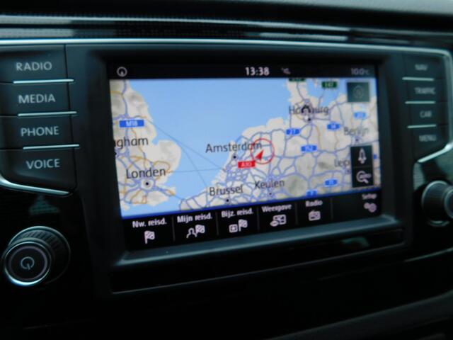 Volkswagen GOLF SPORTSVAN 1.2 TSI/DSG Sound , Xenon, ACC, Trekhaak.