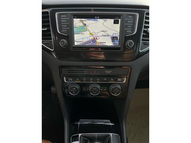 Volkswagen GOLF SPORTSVAN 1.2 TSI Business Ed. Vakantie aanbieding! In prijs verlaag