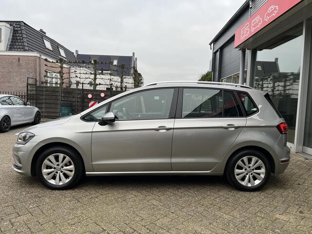 Volkswagen GOLF SPORTSVAN 1.0 TSI Comfortline Automaat, Carplay, Trekhaak, Cruise.