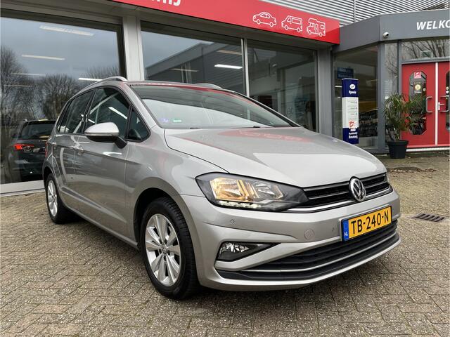 Volkswagen GOLF SPORTSVAN 1.0 TSI Comfortline Automaat, Carplay, Trekhaak, Cruise.
