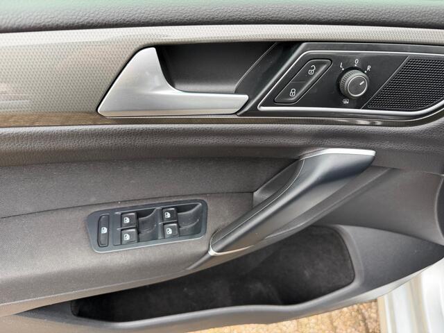 Volkswagen GOLF SPORTSVAN 1.0 TSI Highline Automaat,vol optie