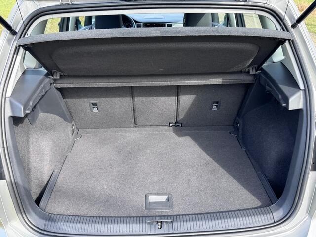 Volkswagen GOLF SPORTSVAN 1.0TSI HIGHLINE / CLIMA / CRUISE / TREKHAAK / 82DKM / RIJKLAAR