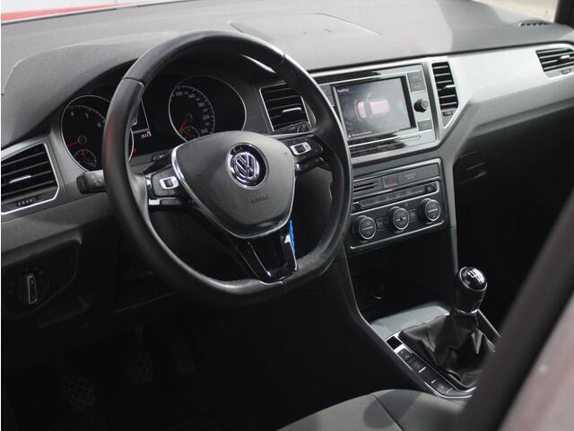 Volkswagen GOLF SPORTSVAN 1.5 TSI ACT Comfortline Trekhaak | PDC | Climate Control | Lichtmetalen Velgen | Bluetooth
