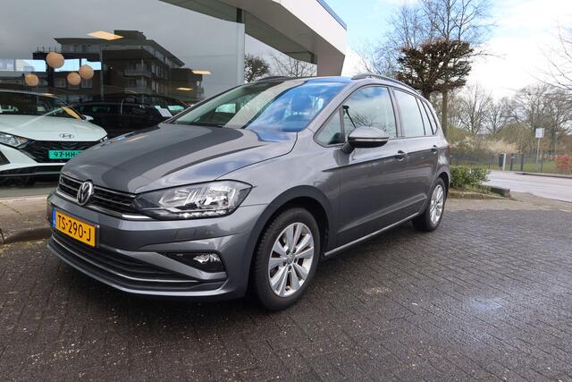 Volkswagen GOLF SPORTSVAN 1.0 TSI ATUOMAAT Comfortline All-Season I TREKHAAK