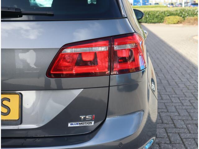 Volkswagen GOLF SPORTSVAN 1.4 TSI Highline Navi / Camera / Trekhaak / Pdc / Cruise / Stoelverw