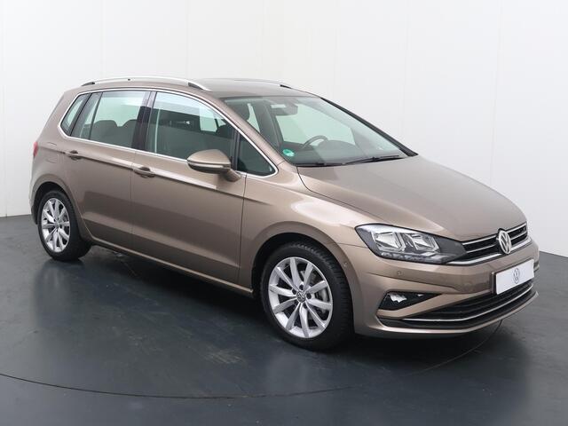 Volkswagen GOLF SPORTSVAN 1.5 TSI ACT Highline | 150 PK | Automaat | Trekhaak | Adaptive cruise control | Achteruitrijcamera |
