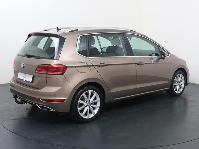 Volkswagen GOLF SPORTSVAN 1.5 TSI ACT Highline | 150 PK | Automaat | Trekhaak | Adaptive cruise control | Achteruitrijcamera |