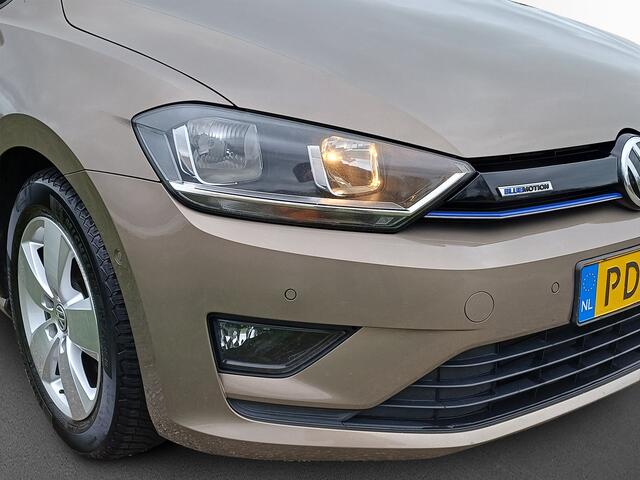 Volkswagen GOLF SPORTSVAN 1.0 TSI Comfortline /NL/Trekh/Clima/Navi/Carplay/Camera/Stoelverw./