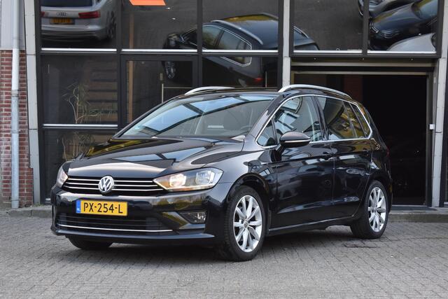 Volkswagen GOLF SPORTSVAN 1.4 TSI Highline Camera Carplay Cruise Trekhaak