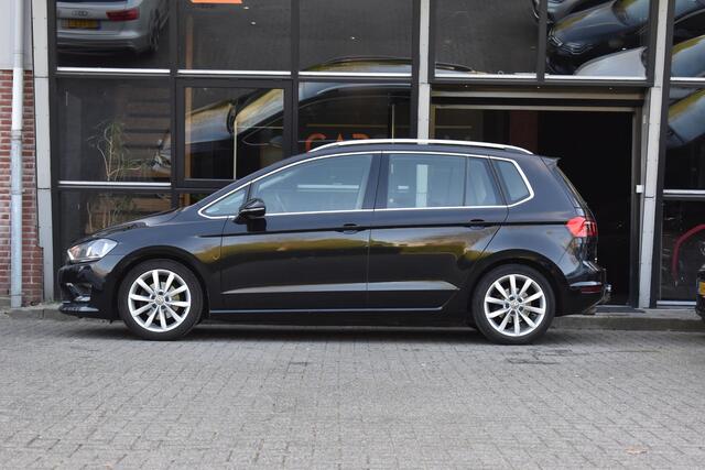 Volkswagen GOLF SPORTSVAN 1.4 TSI Highline Camera Carplay Cruise Trekhaak