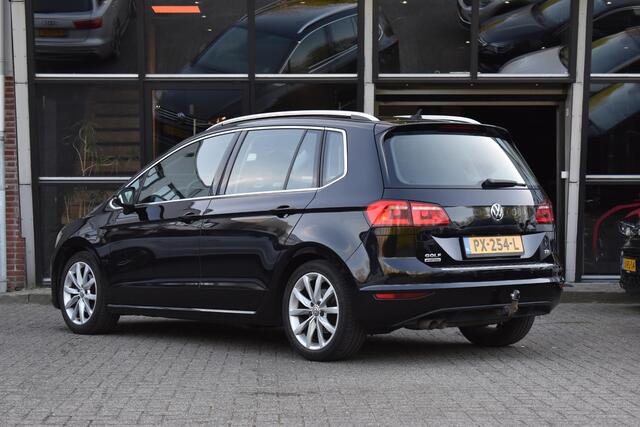 Volkswagen GOLF SPORTSVAN 1.4 TSI Highline Camera Carplay Cruise Trekhaak