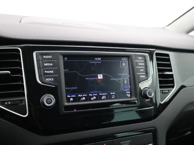 Volkswagen GOLF SPORTSVAN 1.2 TSI SOUND + ADAPTIVE CRUISE | LED | APPLE CARPLAY | STOELVERW. | NAVIGATIE