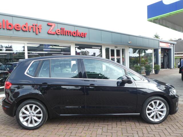 Volkswagen GOLF SPORTSVAN 1.4 TSI Highline Automaat, 17"Lm velgen, Alcantra, Navi, pdc voor+achter