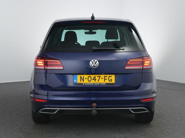 Volkswagen GOLF SPORTSVAN 1.5 TSI ACT Highline | Zwenkhaak | Winterpakket | Camera | Navi | ACC |
