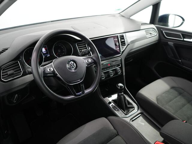 Volkswagen GOLF SPORTSVAN 1.5 TSI ACT Highline | Zwenkhaak | Winterpakket | Camera | Navi | ACC |
