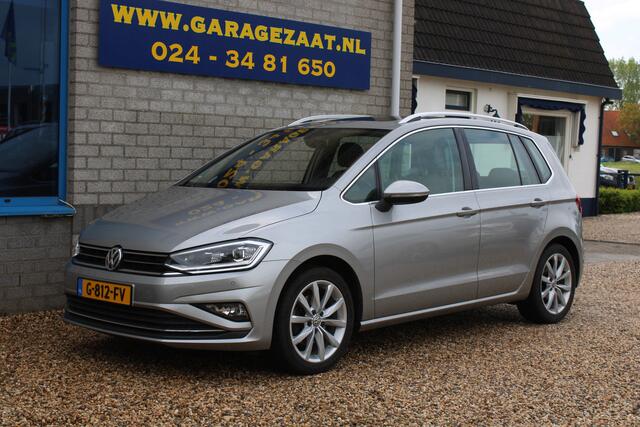 Volkswagen GOLF SPORTSVAN 1.5 TSI ACT Highline Clima Navi Trekh. panoramadak